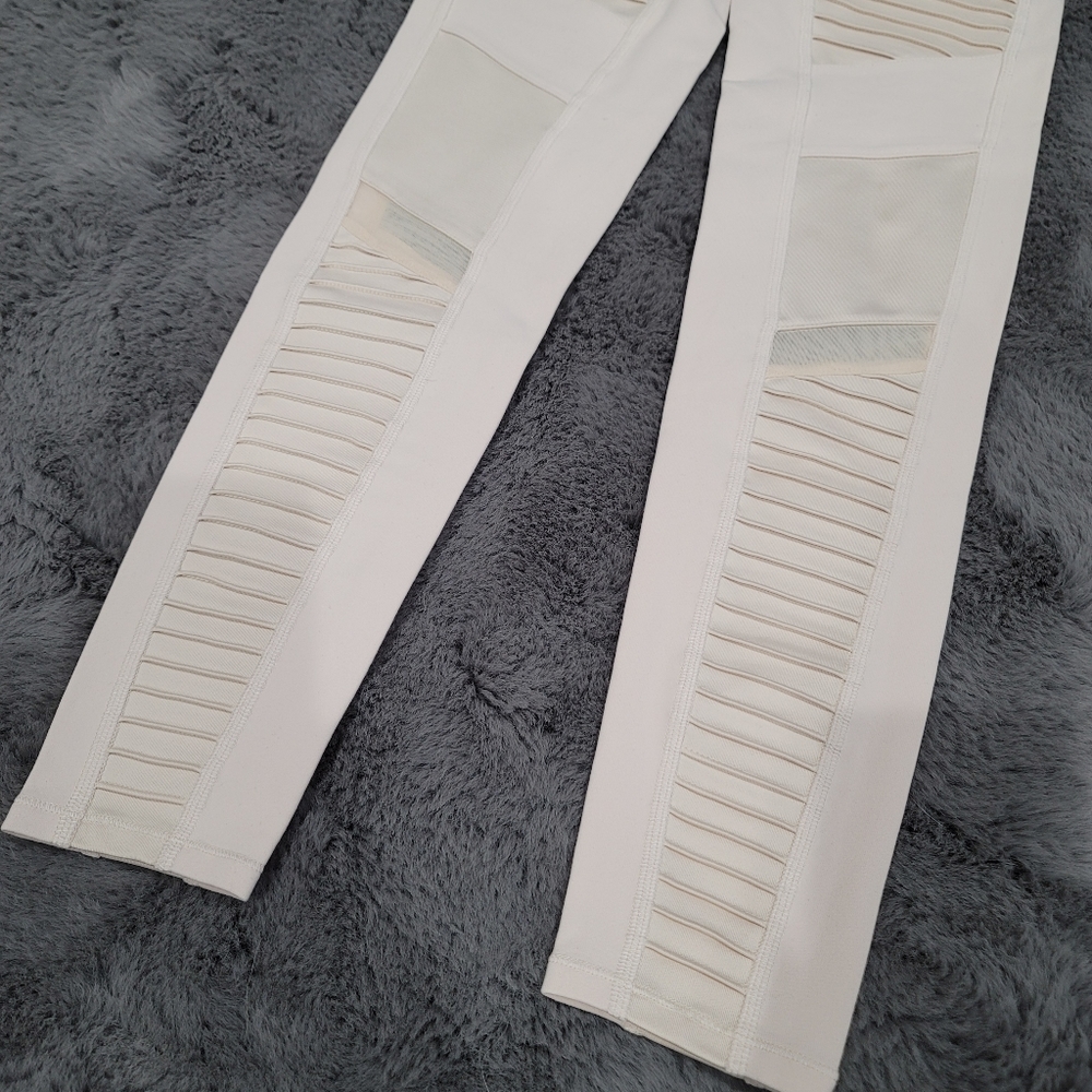 Alo yoga high waisted moto pristine ivory cream leggings small - Picture 9 of 10